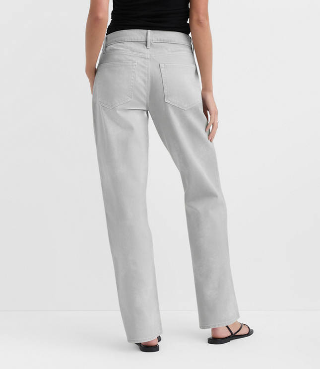 Rivete Petite Curvy Mid Rise Relaxed Straight Jeans in Smokey Wash carousel Product Image 2