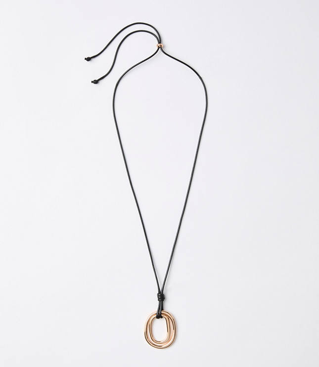 Circle Pendant Cord Necklace