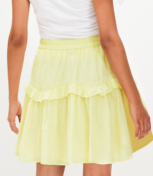Lace Trim Ruffle Mini Skirt