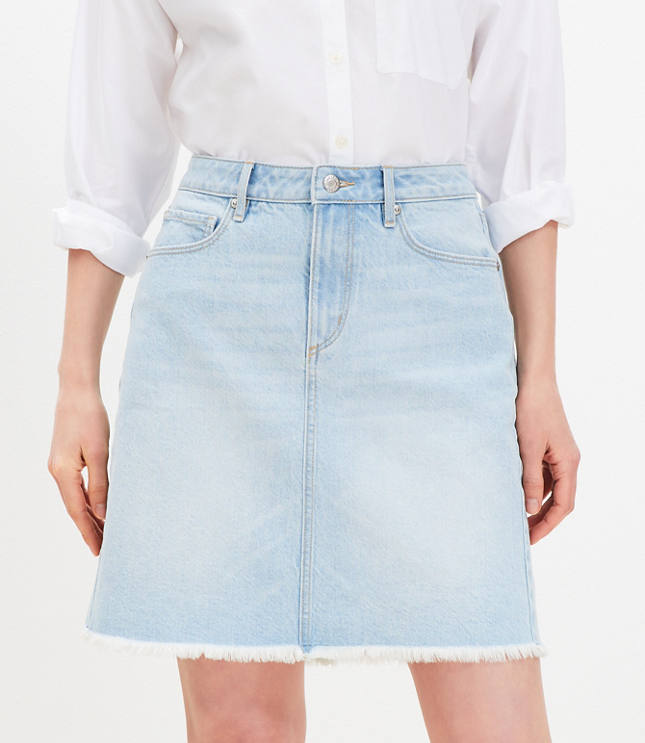 Frayed Denim Mini Skirt in Light Wash Indigo