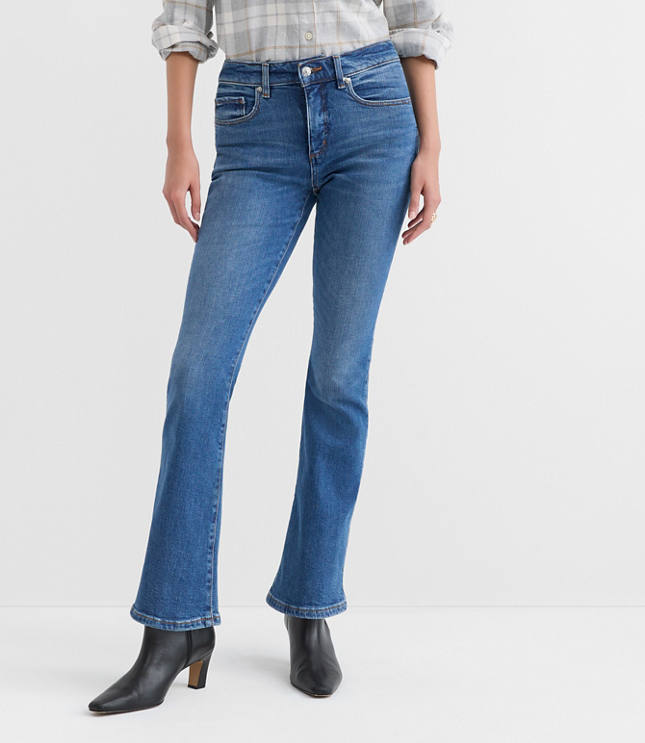 Petite Mid Rise Boot Jeans in Luxe Medium Wash