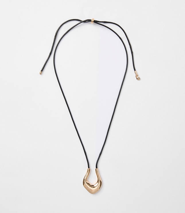 LOFT Versa Pendant Necklace