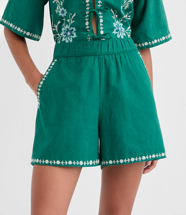 Petite Floral Embroidered Linen Cotton Shorts