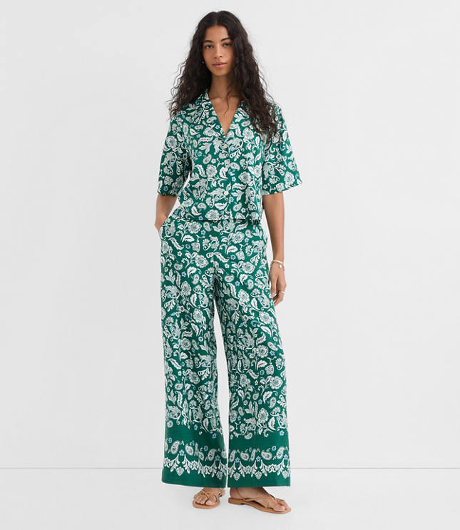 Petite Fluid Pull On Wide Leg Pants in Floral Twill