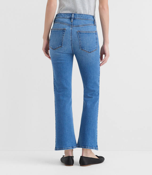 Rivete Short High Rise Kick Crop Jeans in Vintage Mid Wash