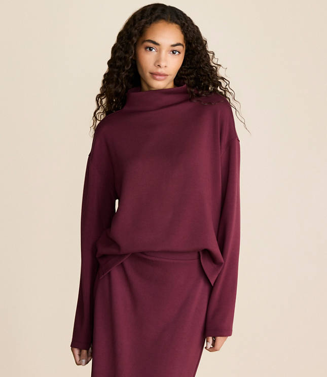 Lou & Grey Scubasoft Mock Neck Top
