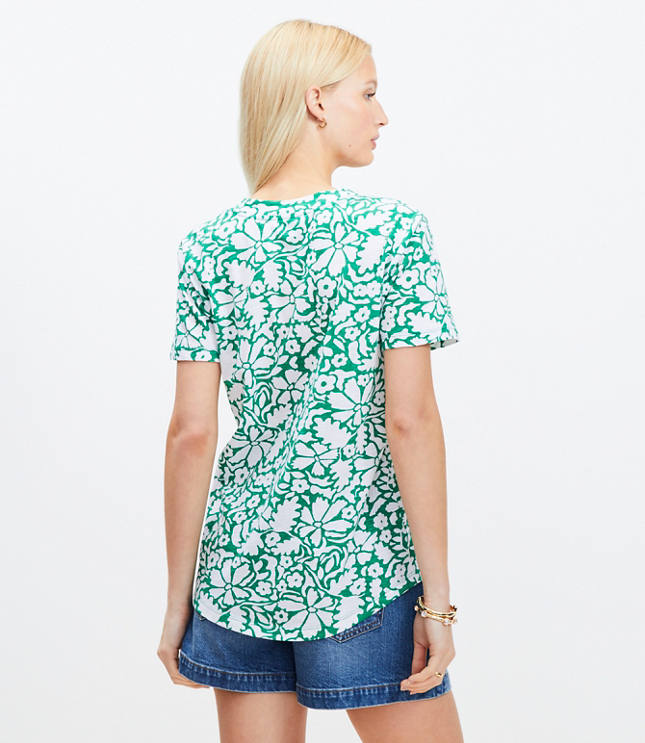 Floral Everyday V-Neck Tee