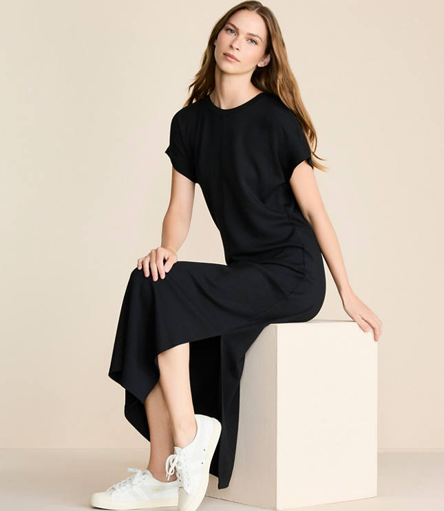 Lou & Grey Scubasoft Wedge Maxi Dress