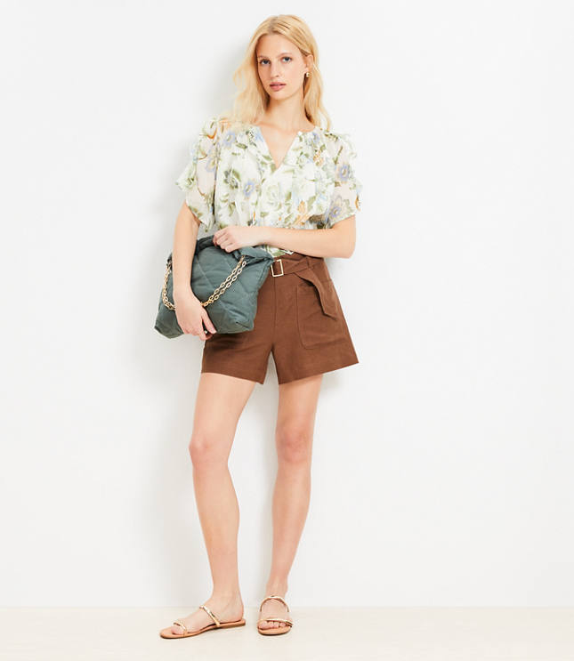Loft Belted Patch Pocket Shorts in Linen Blend