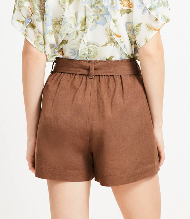 Belted Patch Pocket Shorts in Linen Blend