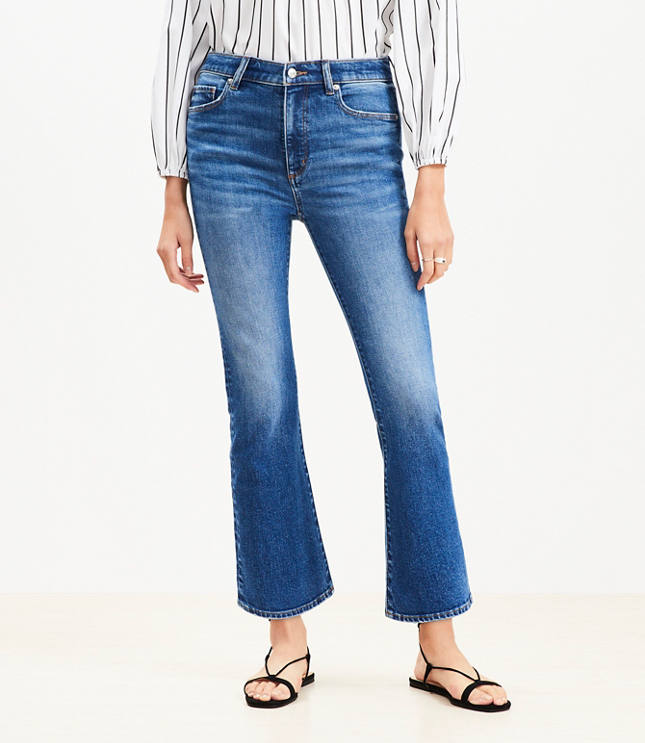 Petite Curvy High Rise Kick Crop Jeans in Bright Medium Stone Wash