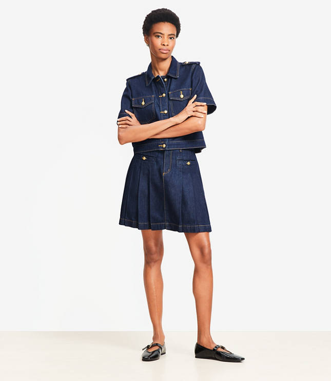 Petite Pleated Denim Mini Skirt in Classic Rinse Wash