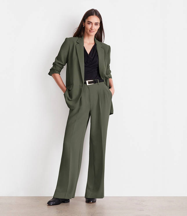 Petite LOFT Versa Crepe Drape Pleated Relaxed Straight Pants