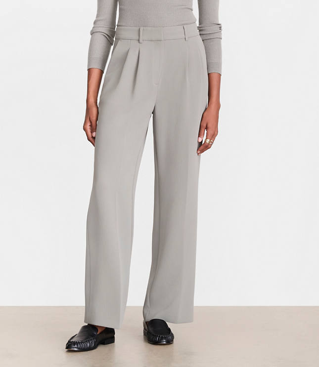LOFT Versa Crepe Drape Pleated Relaxed Straight Pants