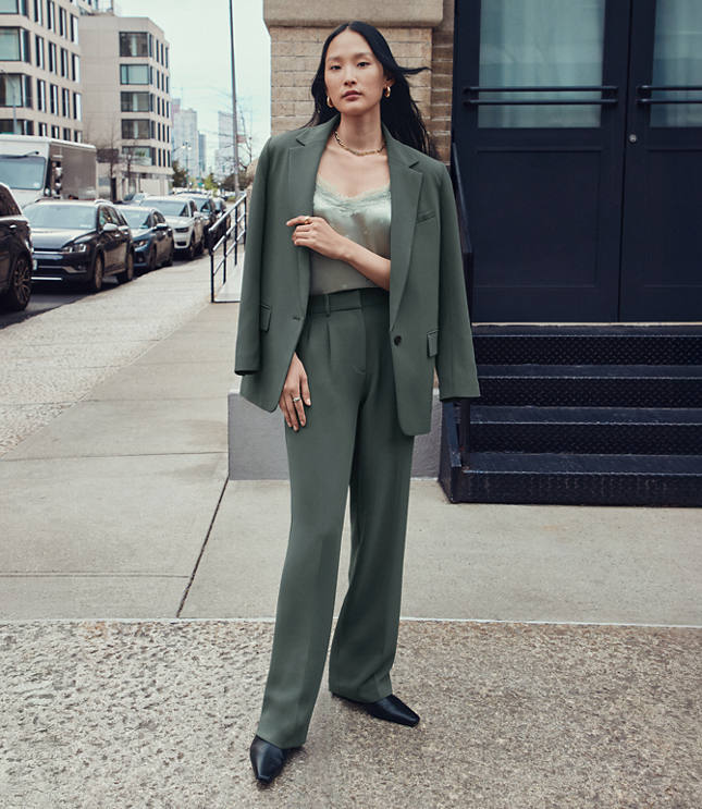 LOFT Versa Crepe Drape Pleated Relaxed Straight Pants