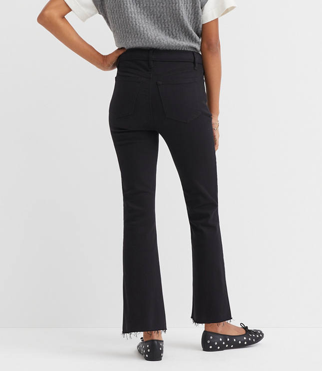 Curvy Fresh Cut High Rise Kick Crop Jeans in Jet Black Wash