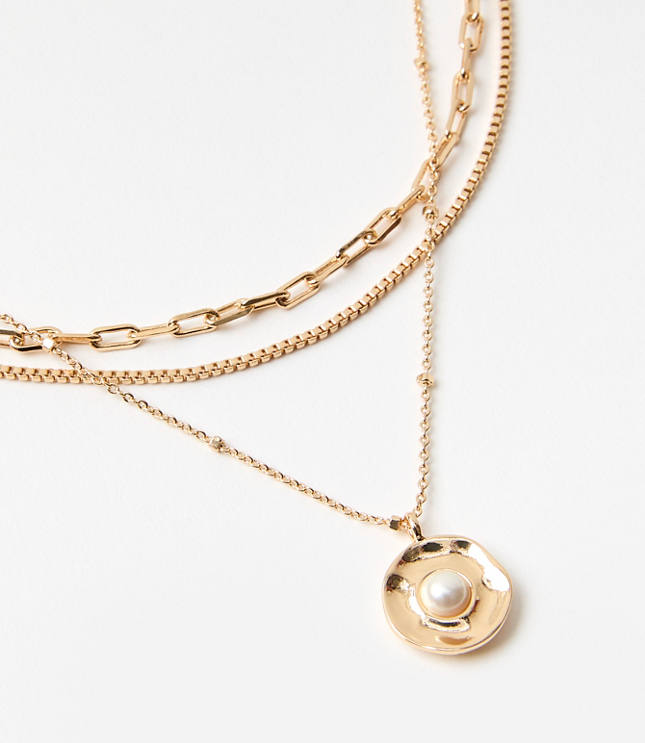 Pearlized Coin Layered Necklace Set
