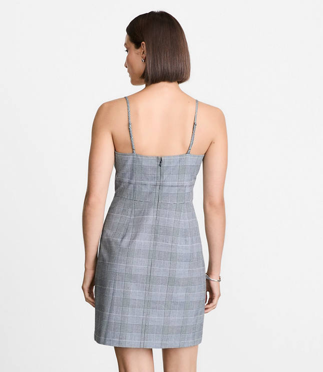 Petite LOFT Versa Seasonless Stretch Strappy Mini Dress in Plaid
