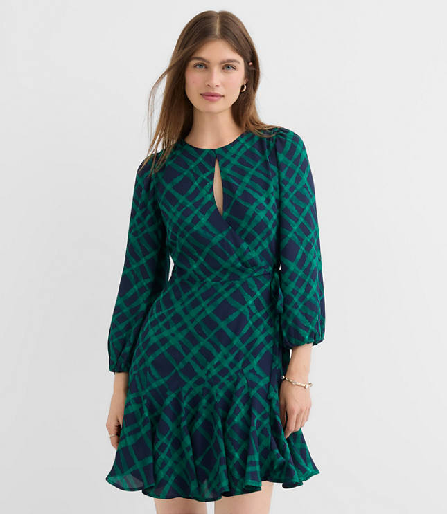 Plaid Keyhole Godet Flare Dress