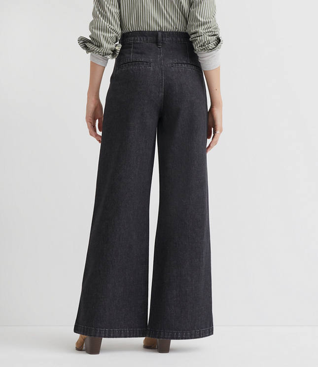 Curvy High Rise Trouser Jeans in Washed Black Wash