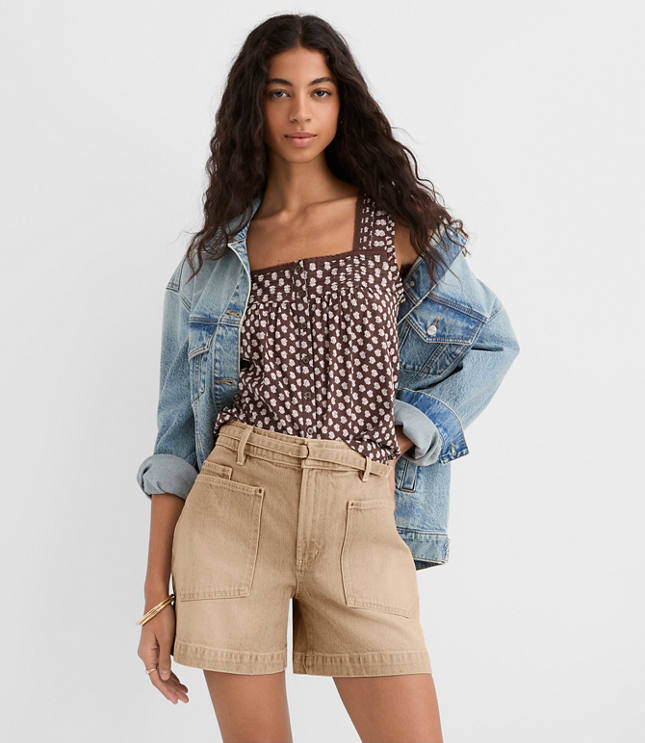 Petite Belted Denim Utility Shorts in Washed Neutral