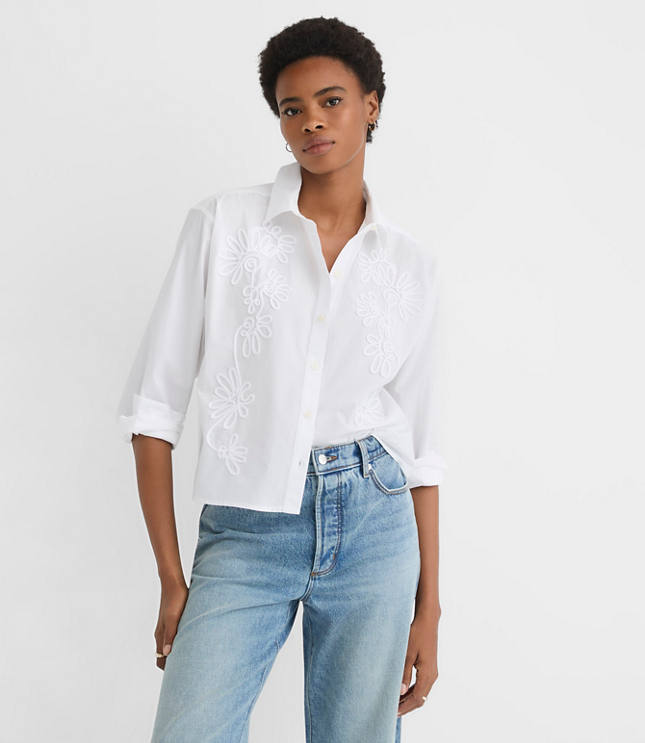 Petite Floral Embroidered Poplin Everyday Abbreviated Shirt