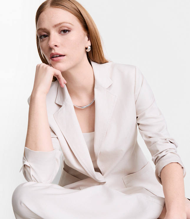 Petite LOFT Versa Pure Spun Patch Pocket Blazer