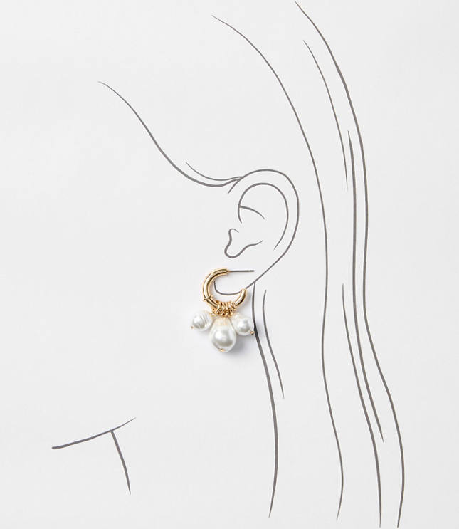 Pearlized Cluster Earrings