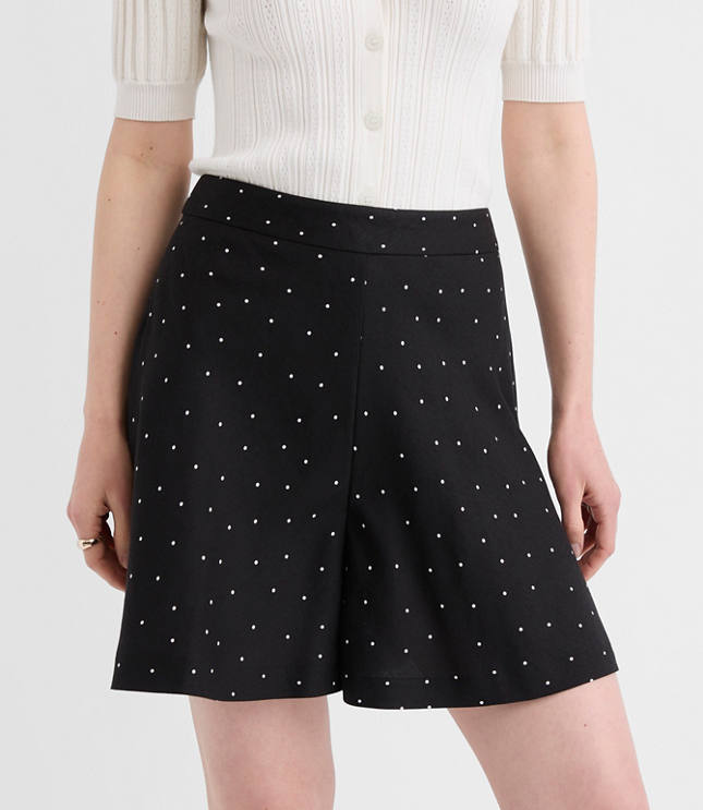 Side Zip Shorts in Dotted Linen Blend
