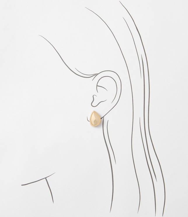 Sculpted Metallic Stud Earrings