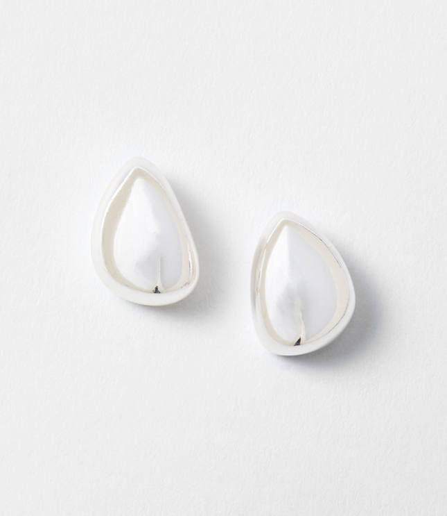 Sculpted Metallic Stud Earrings