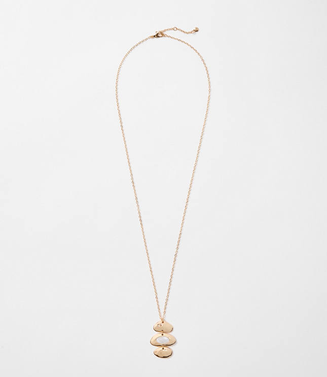 Pearlized Linear Molded Metal Necklace