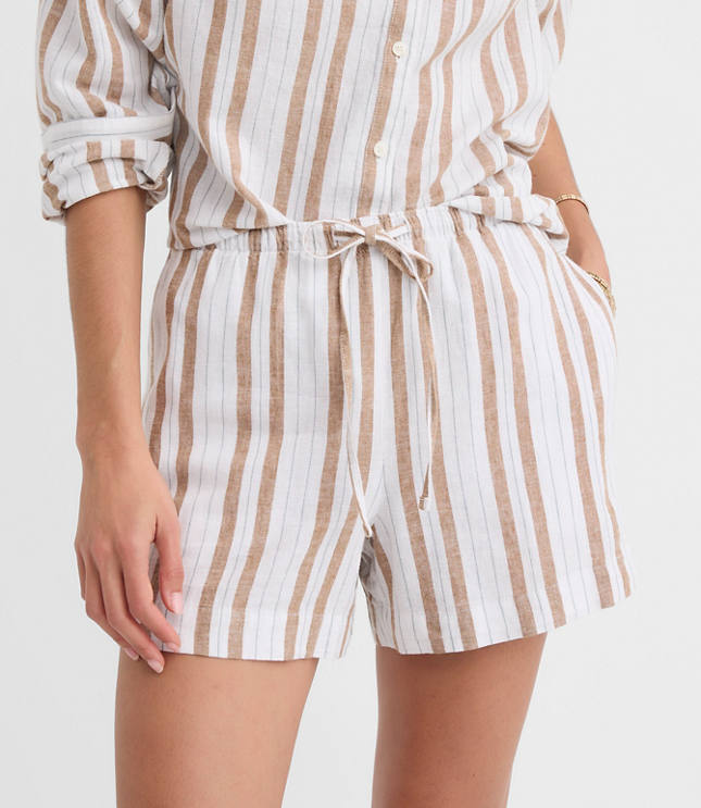 Petite Sawyer Pull On Shorts in Striped Linen Cotton
