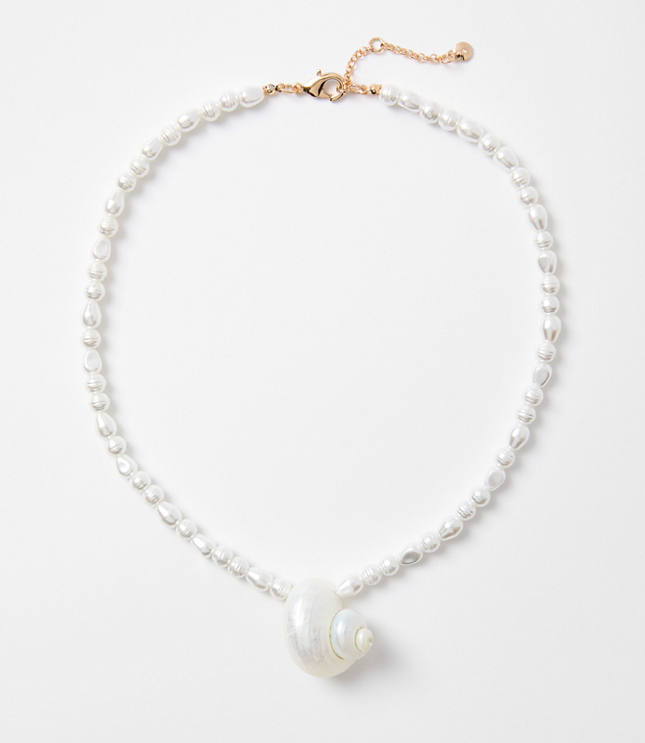 Pearlized Seashell Beaded Necklace