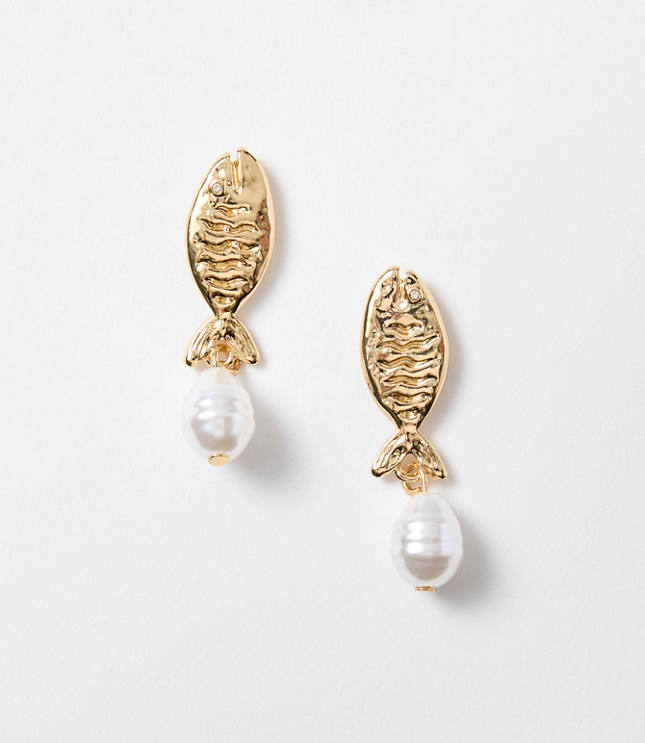 Pearlized Fish Stud Earrings carousel Product Image 1