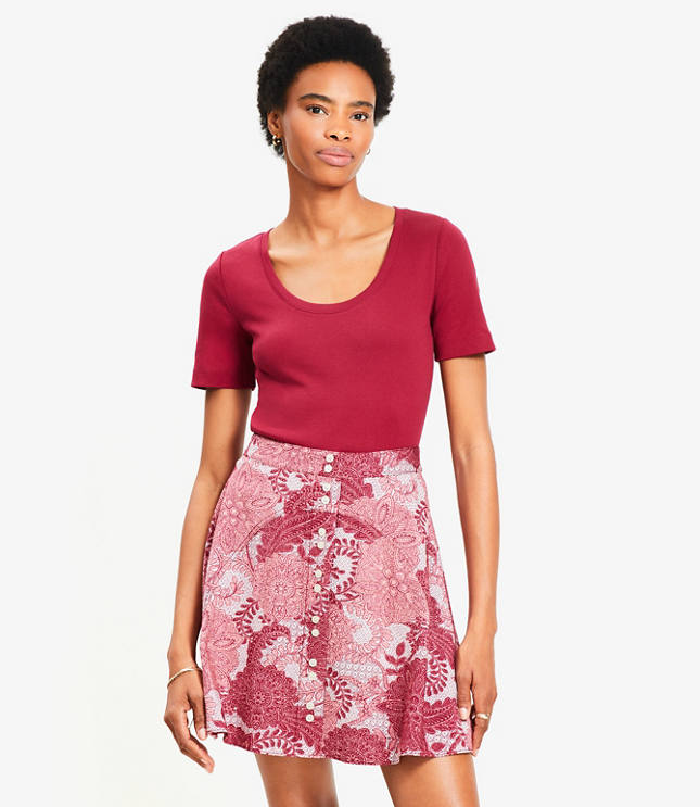 Ribbed Scoop Neck Tee