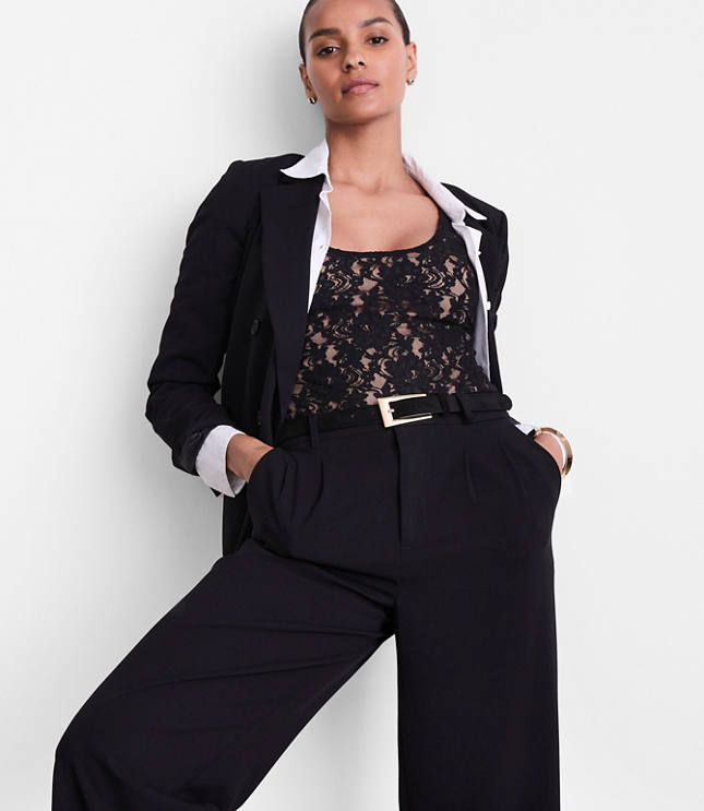 Petite LOFT Versa Floral Lace Bodysuit