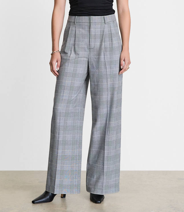 Curvy LOFT Versa Seasonless Stretch Double Pleat Wide Leg Pants in Plaid