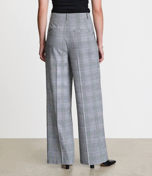 Curvy LOFT Versa Seasonless Stretch Double Pleat Wide Leg Pants in Plaid