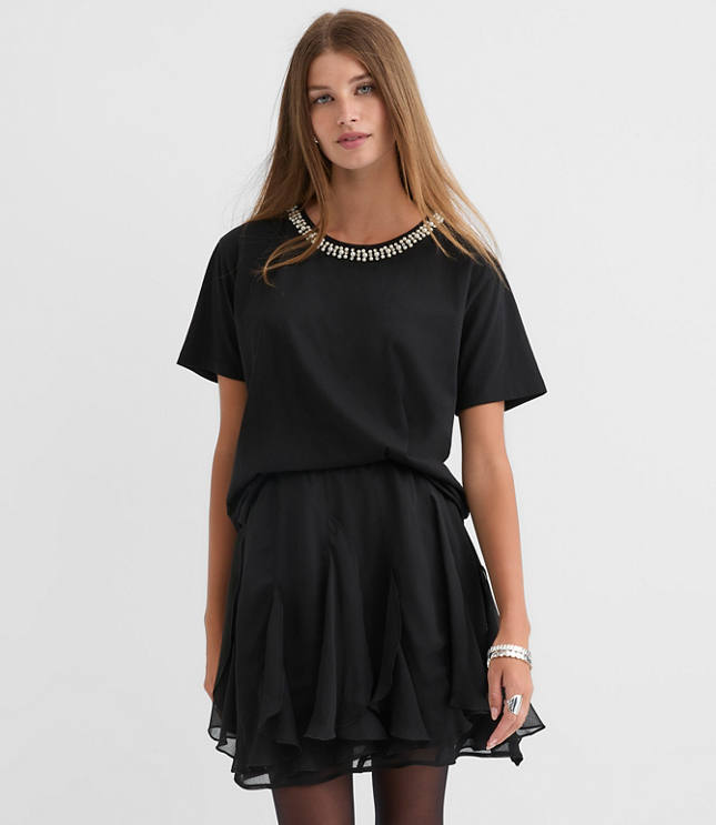 Pearlized Sparkle Neck Tee