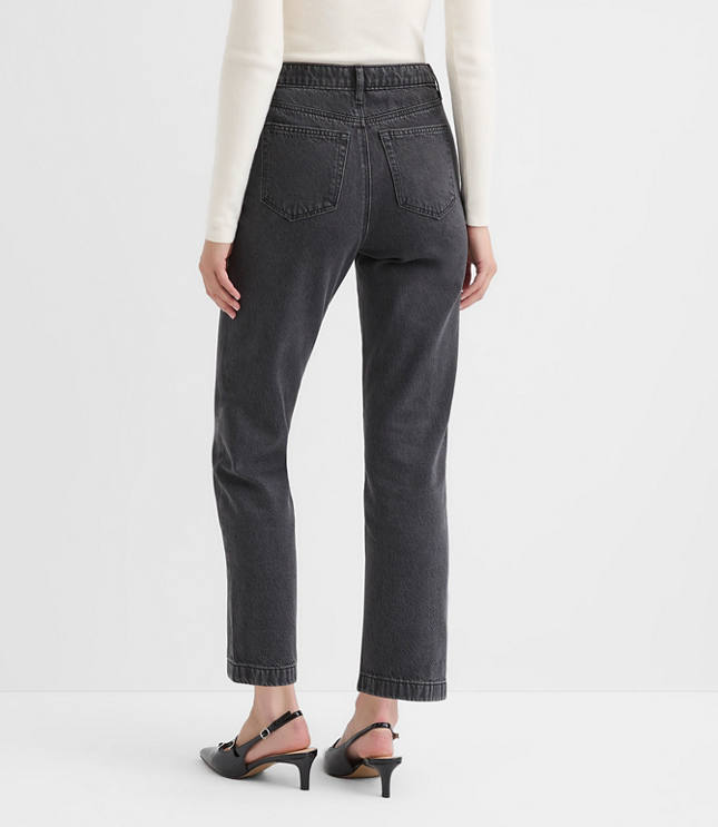 Jeweled Pocket High Rise Straight Jeans in Washed Black