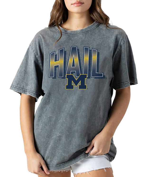 Gameday Couture Michigan Wolverines Peak Performance Oversized Crew Neck Tee