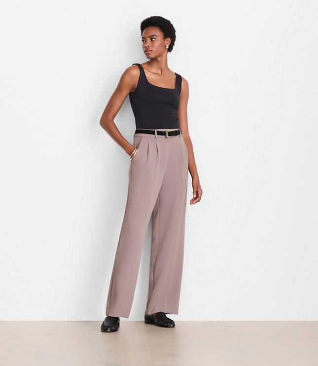 LOFT Versa 360 Knit Square Neck Tank Top