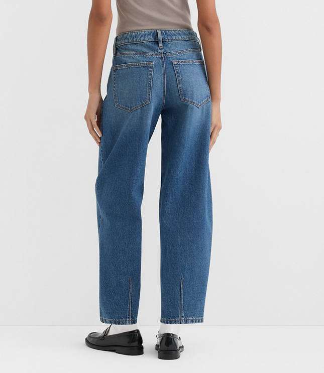Rivete Mid Rise Barrel Jeans in Echo Wash