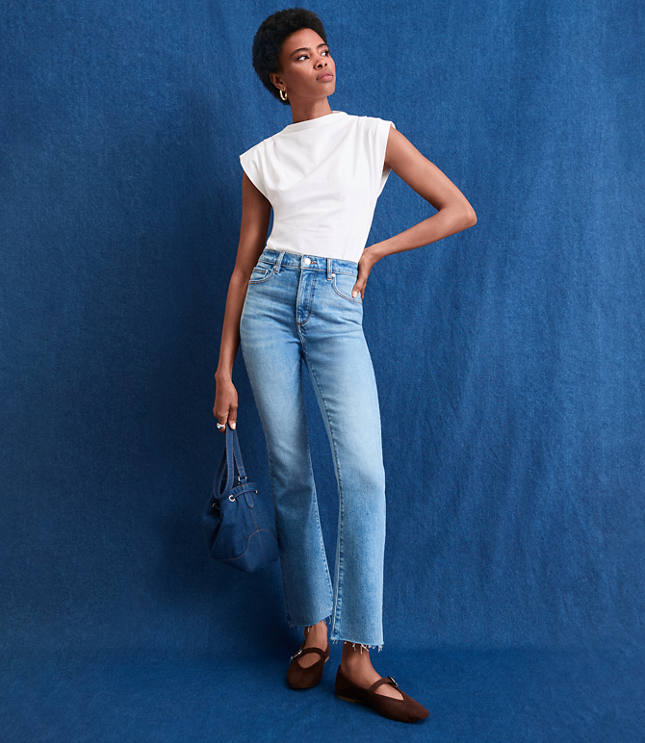 Fresh Cut High Rise Kick Crop Jeans Authentic Light Indigo Wash