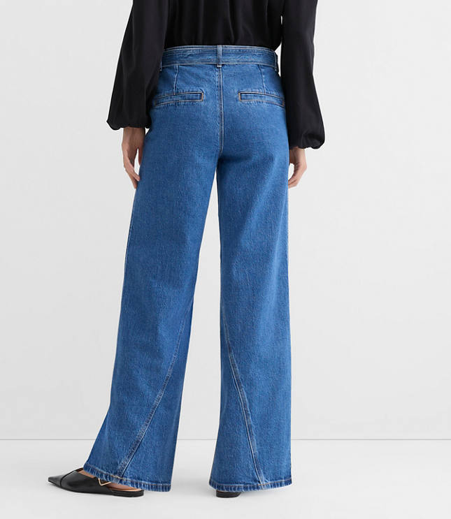 Belted Slim Wide Leg Jeans in Bright Medium Stone Wash