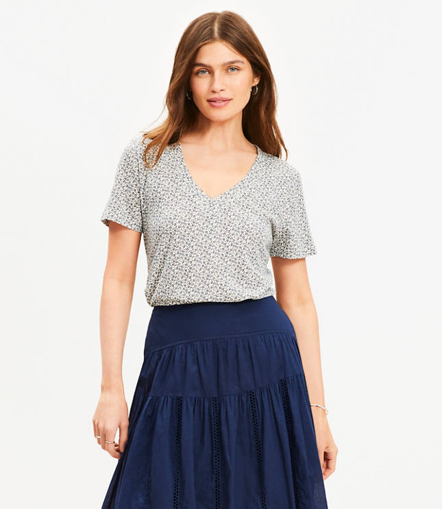 Garden Everyday V-Neck Tee