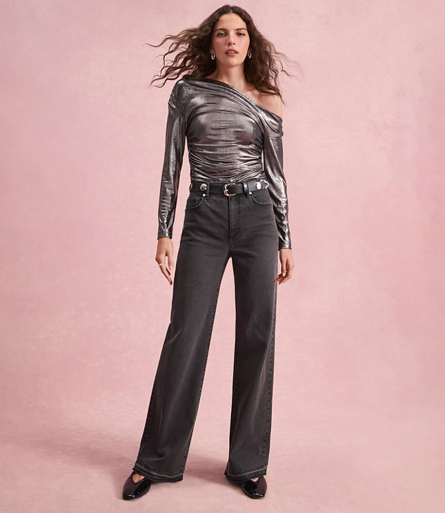 Petite Unpicked Hem High Rise Wide Leg Jeans in Washed Black