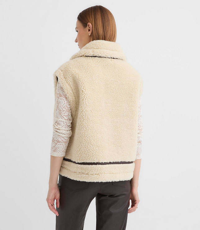 Crackle Faux Suede & Faux Shearling Pocket Vest