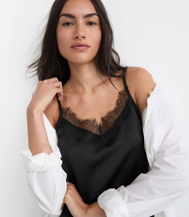トップス Matte Satin Camisole Satin Cami in Tank Tops | Vince
